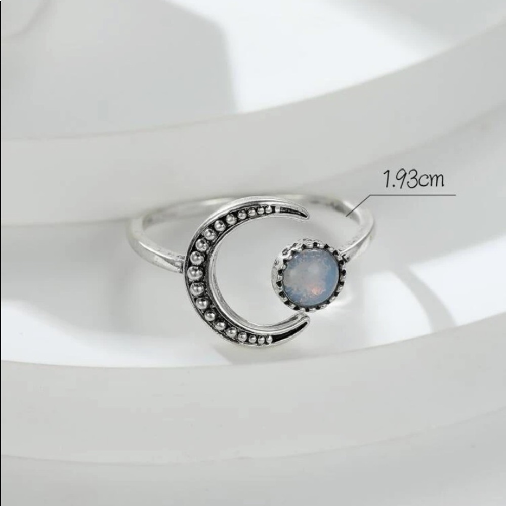 Fashion jewelry 🌙 open ring